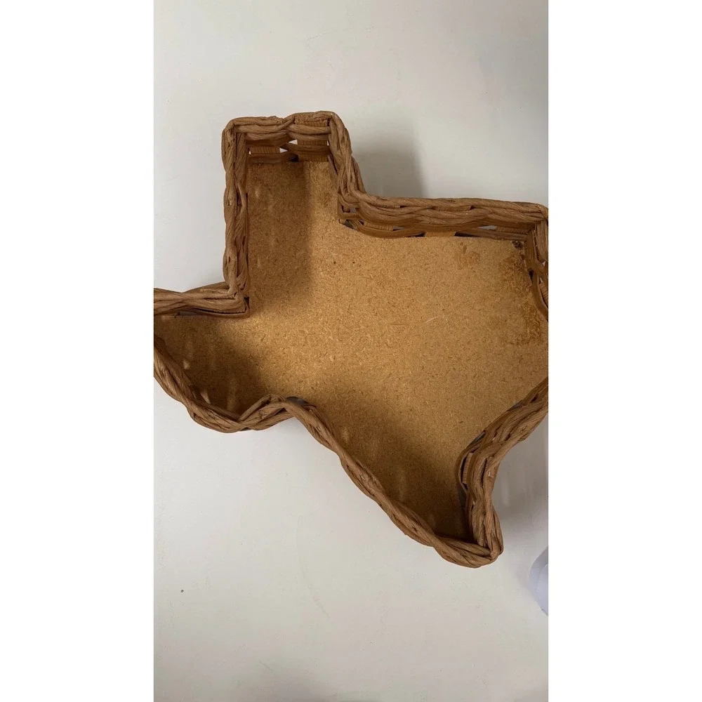 Vintage Texas Shaped Wicker Basket Cork‎ Bottom Vine Tique home decor